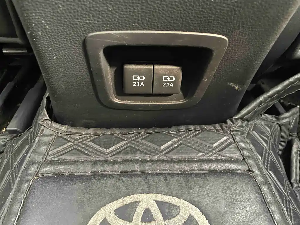 Toyota Corolla — миниатюра 43