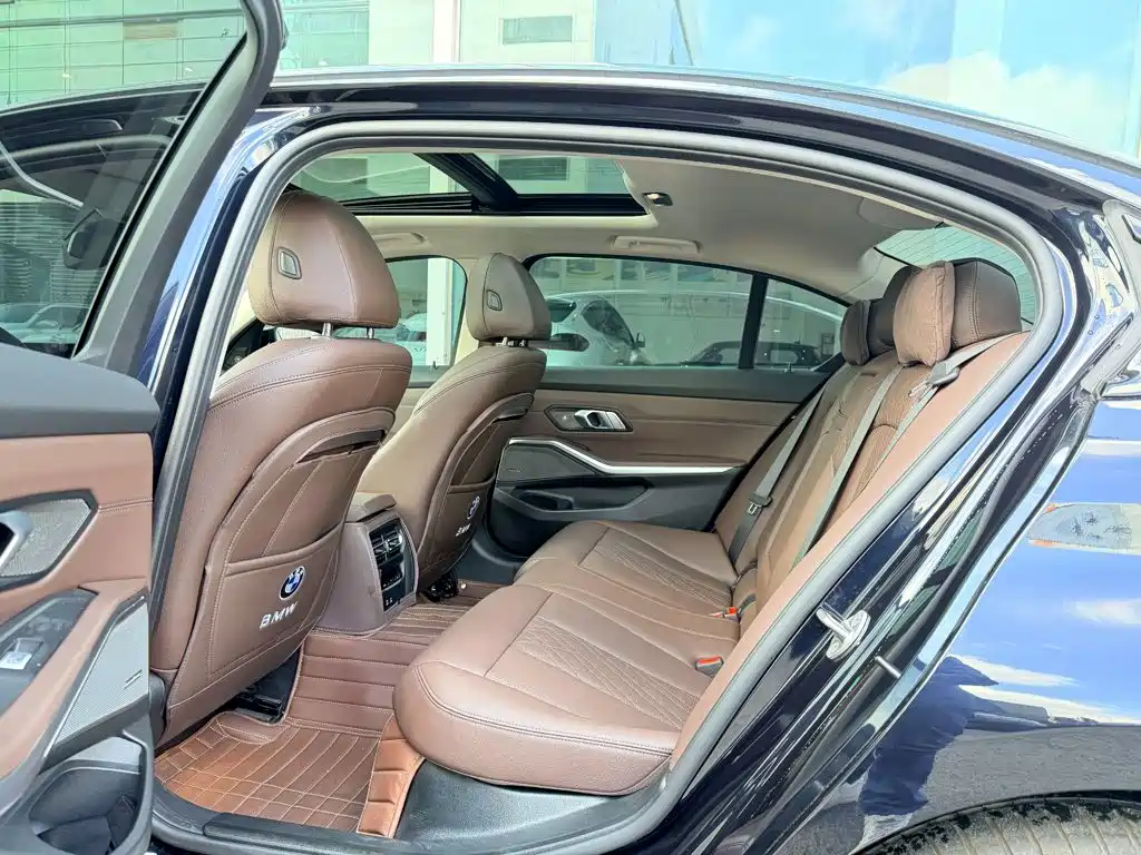 BMW 3 Series — миниатюра 9
