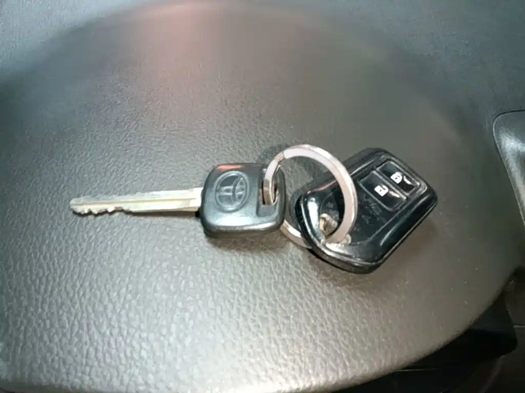 Toyota Yaris L — миниатюра 9