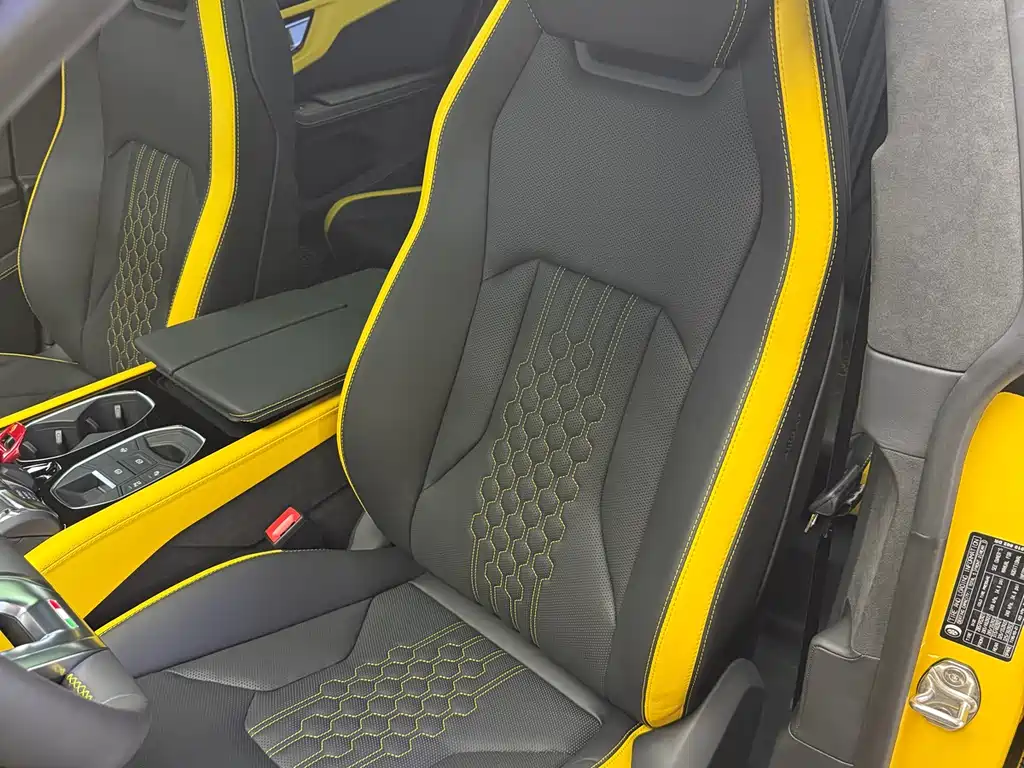 Lamborghini Urus SE 2025 4.0T Standard