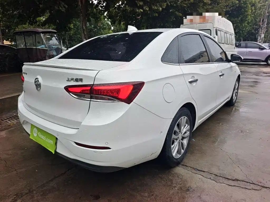 Buick Excelle — миниатюра 7