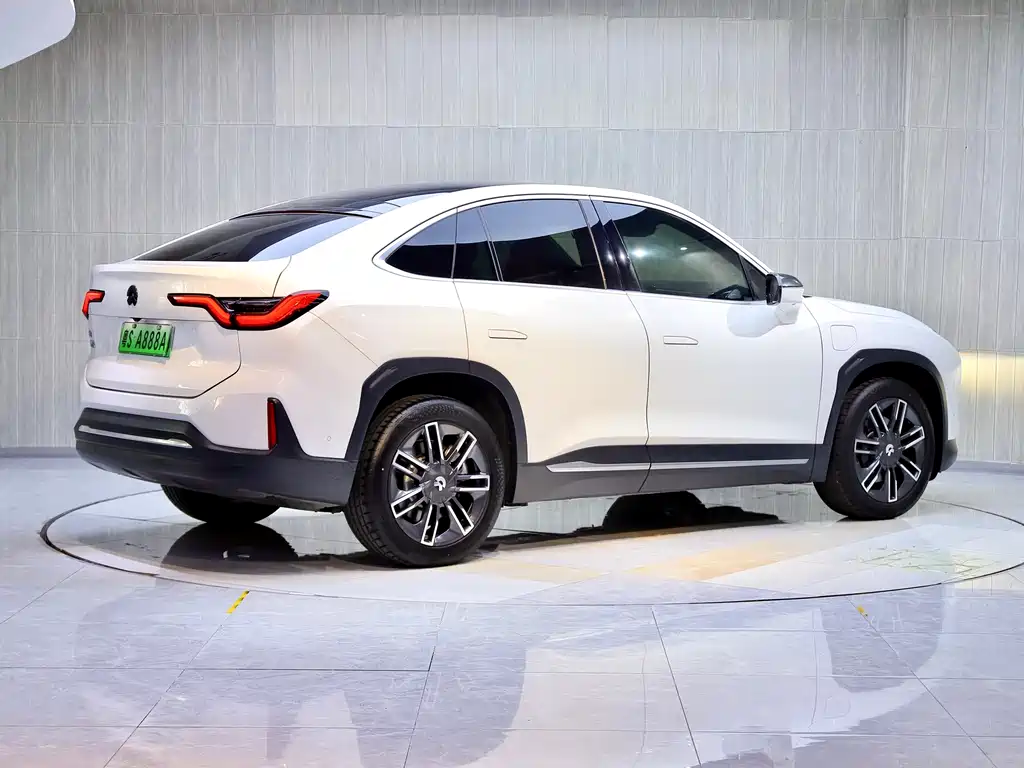 NIO NIO EC6