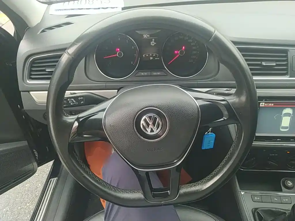 Volkswagen Lavida — миниатюра 11