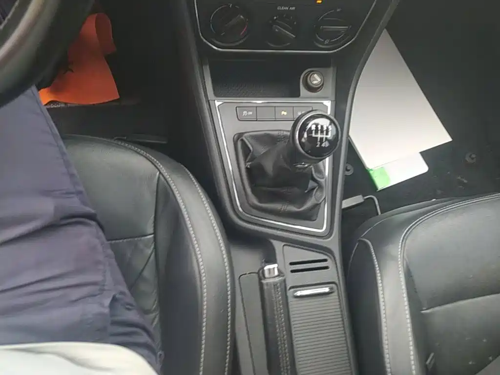 Volkswagen Lavida — миниатюра 14
