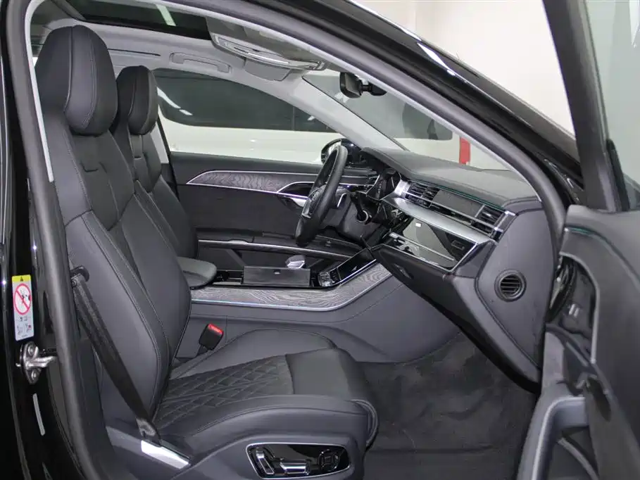 Audi A8 2023 A8L 50 TFSI quattro