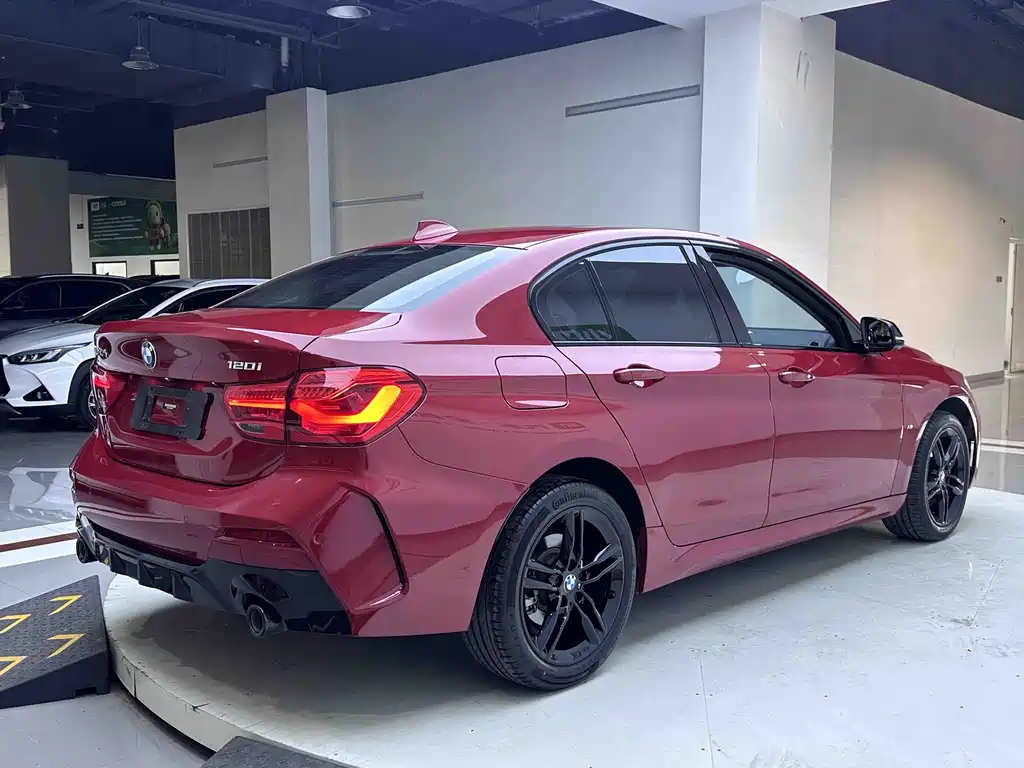 BMW 1 Series 1 2021 120i M Sport