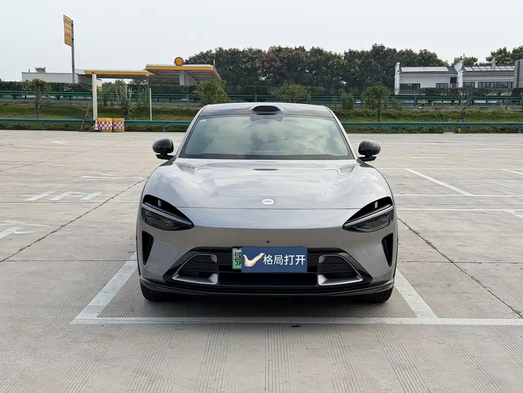 Xiaomi YU7 — миниатюра 2