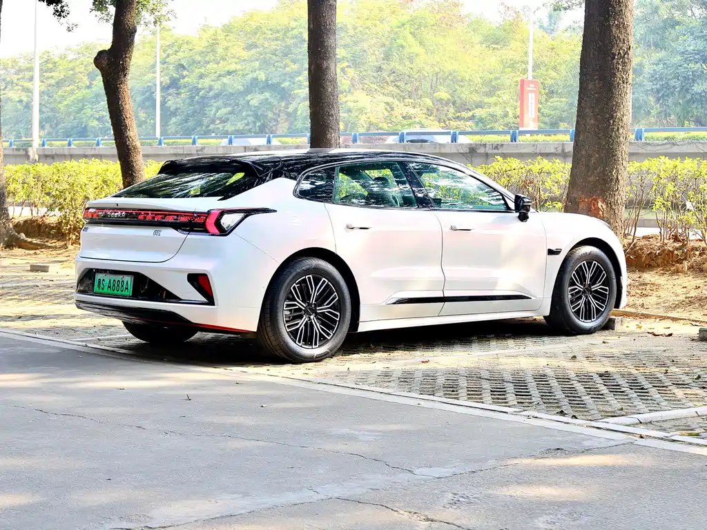 ZEEKR EXTREME KRYPTON 001