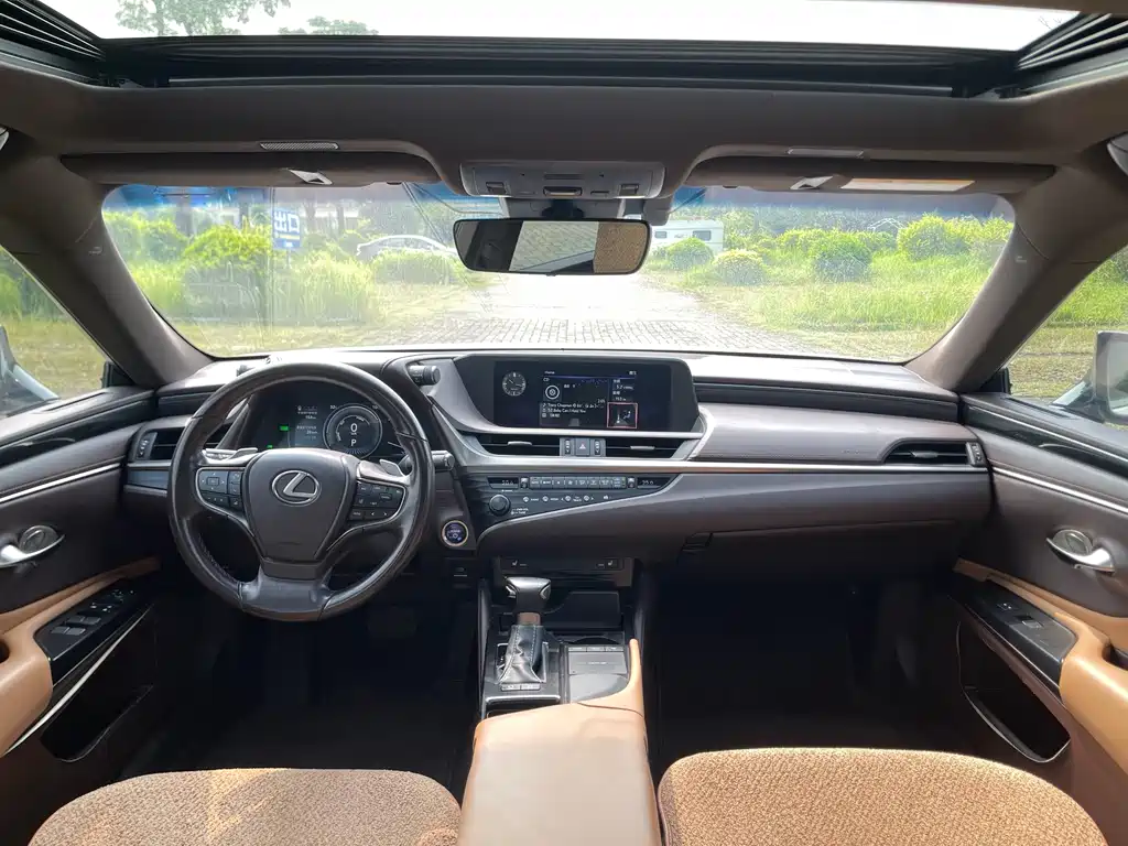 Lexus ES — миниатюра 18