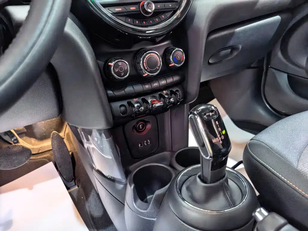 MINI Mini — миниатюра 11