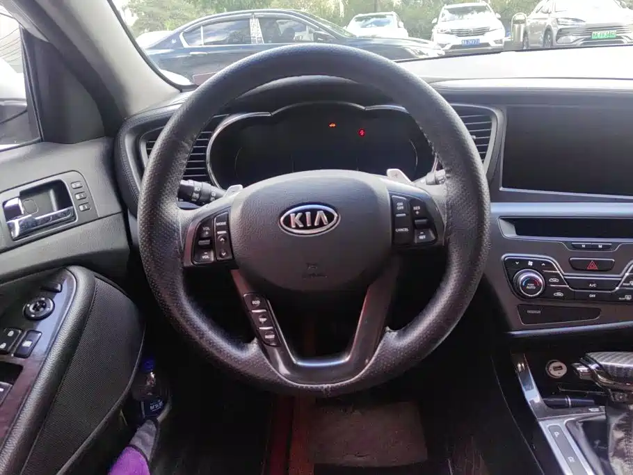 Kia K5 — миниатюра 15