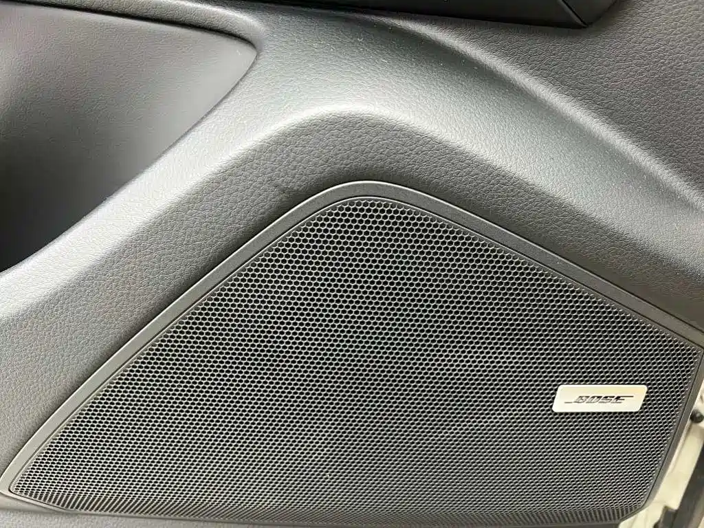Porsche Cayenne — миниатюра 38