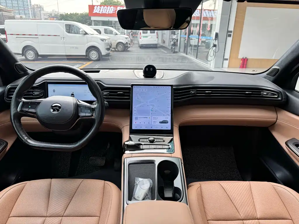 NIO ES8 — миниатюра 24
