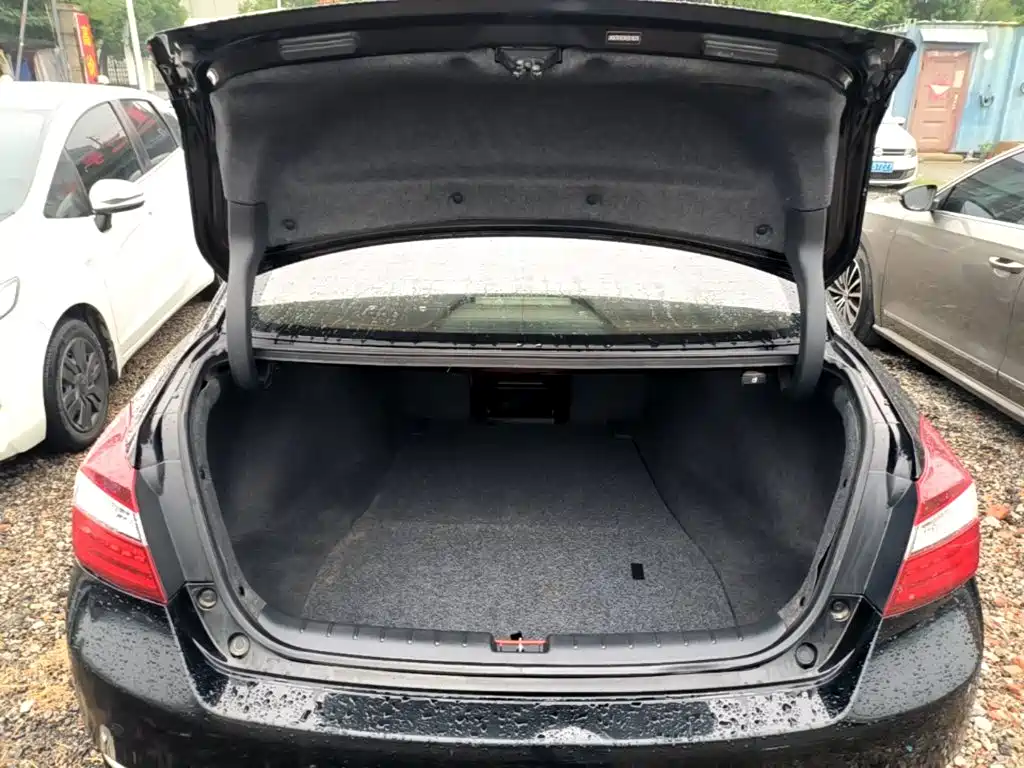 Honda Accord — миниатюра 19