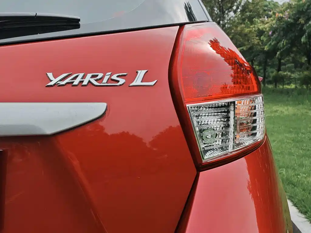 Toyota Yaris L — миниатюра 12