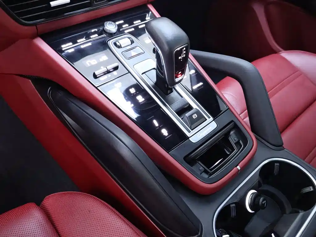 PORSCHE CAYENNE NEW ENERGY