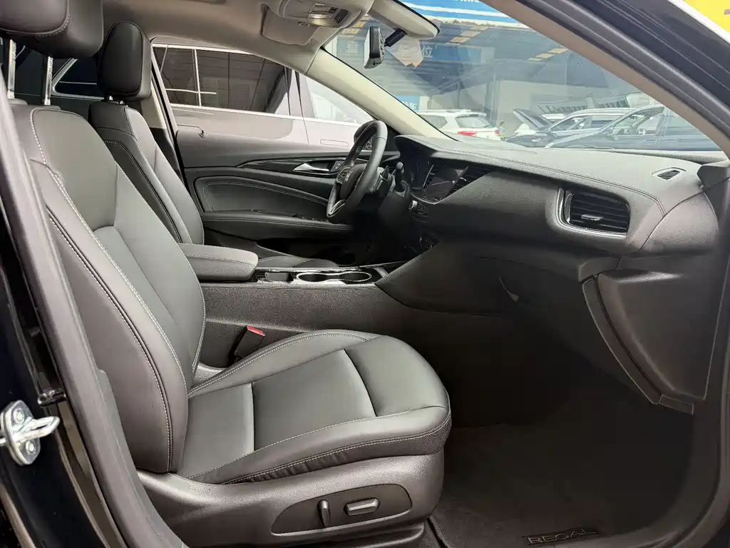 Buick Regal 2024 25T