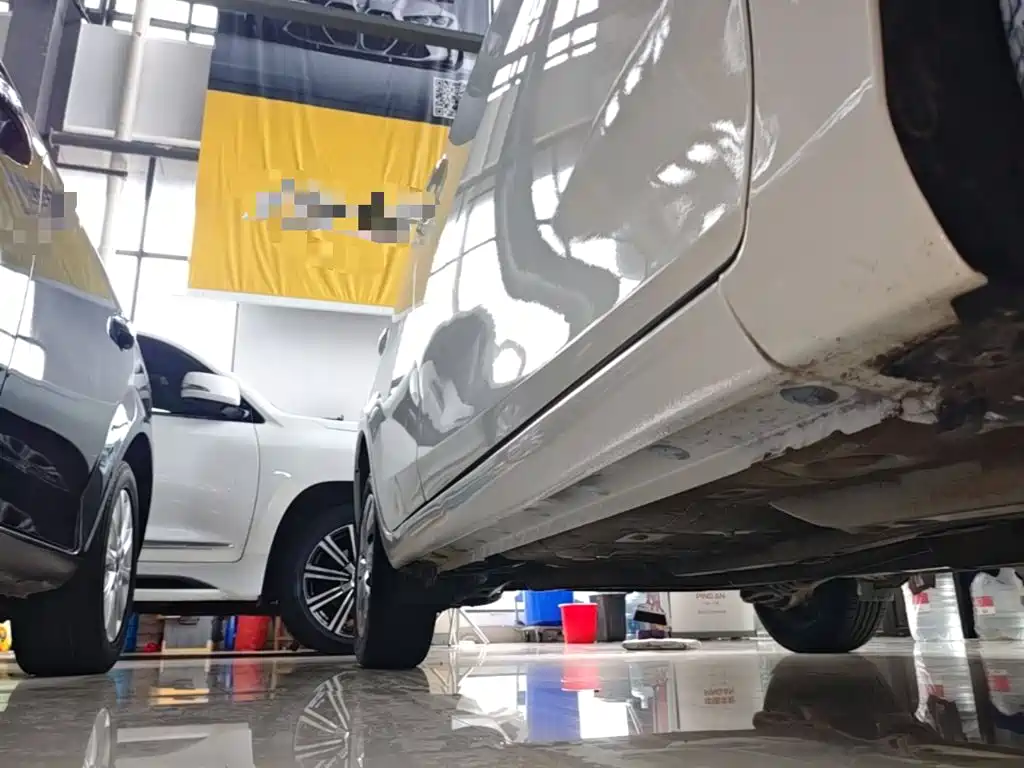 Toyota Yaris L — миниатюра 21