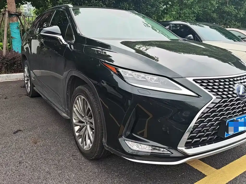 Lexus RX 2020 450hL Luxury 6 мест