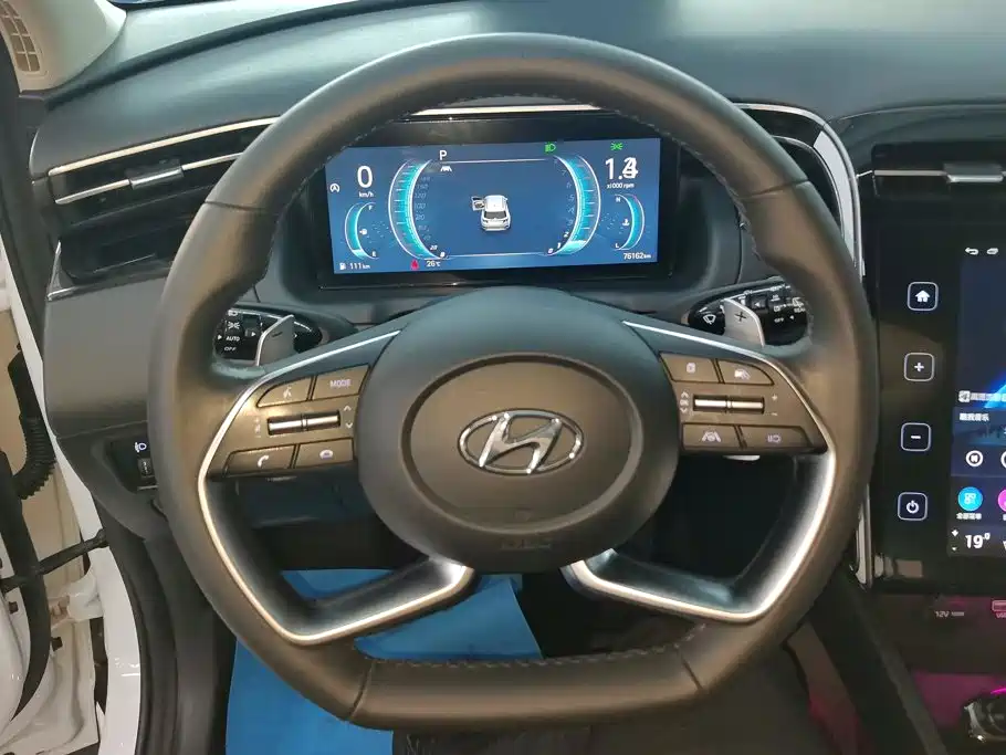 Hyundai Tucson — миниатюра 15