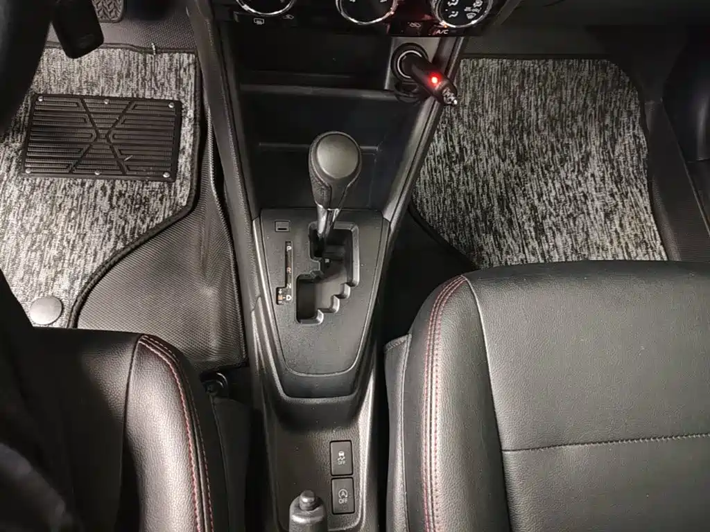 Toyota Yaris L — миниатюра 14