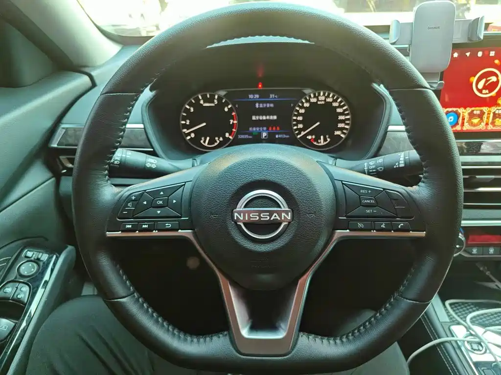 Nissan Teana — миниатюра 5