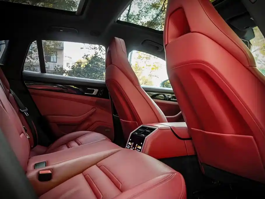 Porsche Panamera — миниатюра 5