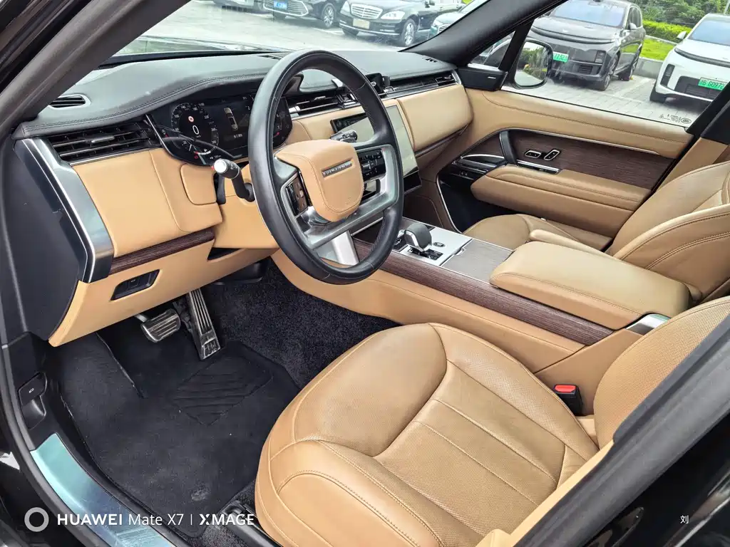 Land Rover Range Rover — миниатюра 16