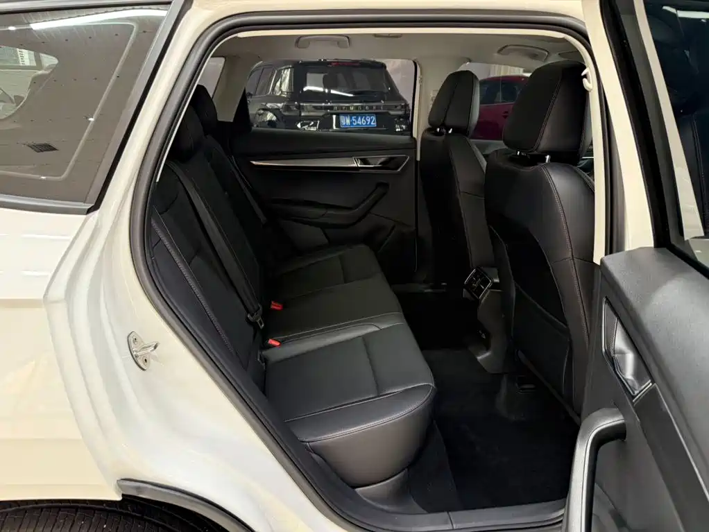 Skoda Karoq — миниатюра 22
