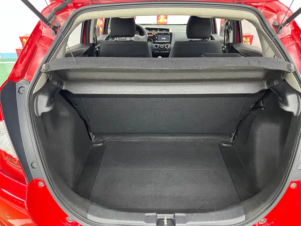 Honda Fit — миниатюра 25