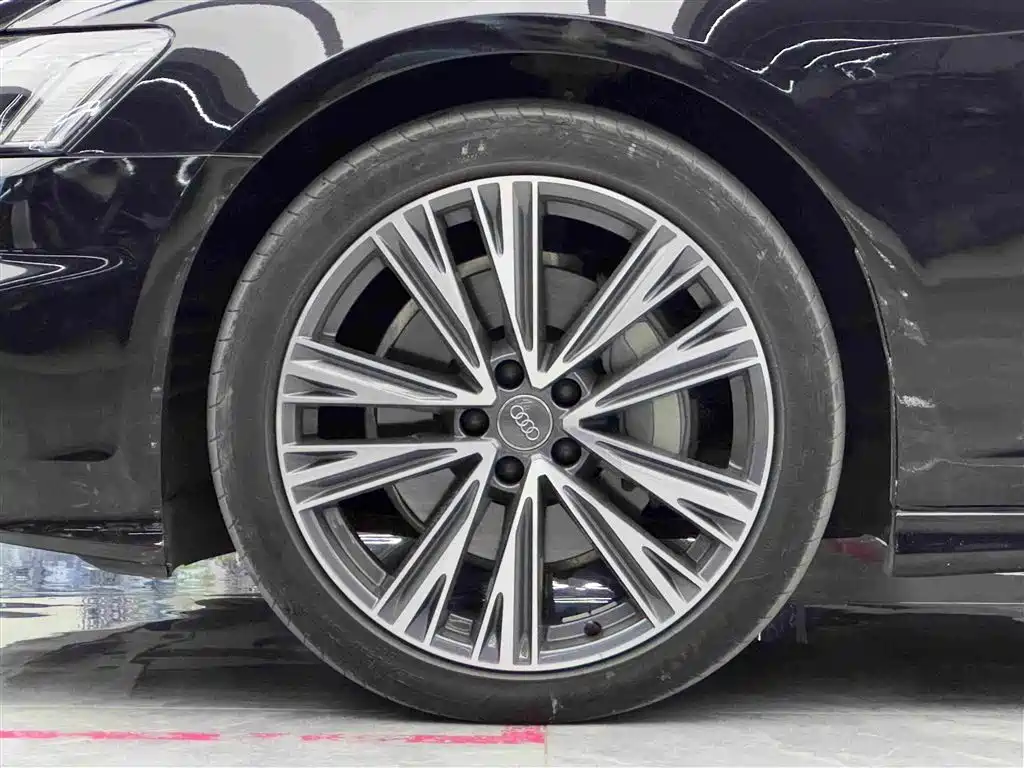 Audi A6L — миниатюра 4