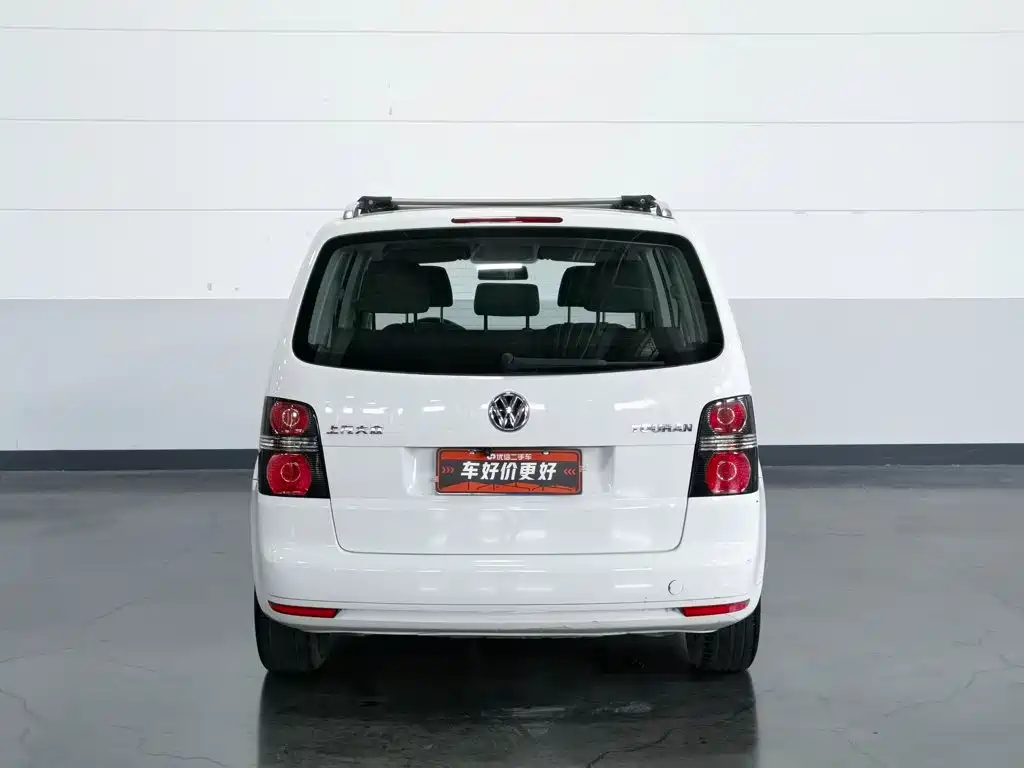 Volkswagen Touran — миниатюра 3
