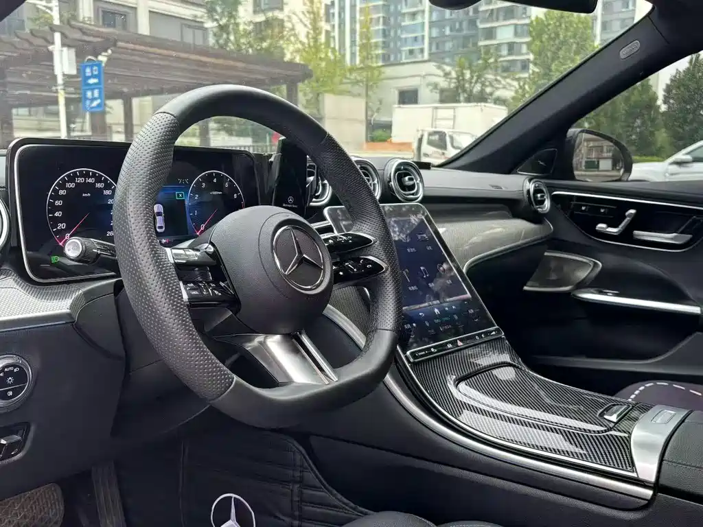 Mercedes-Benz C-Class — миниатюра 4
