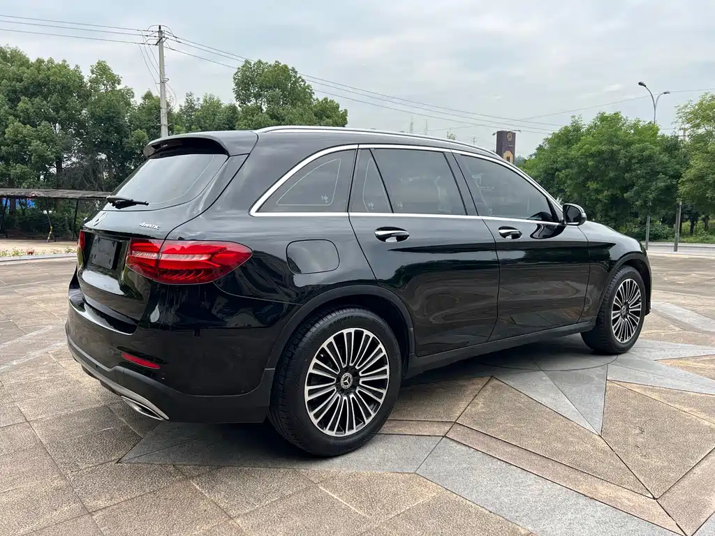 Mercedes-Benz GLC 2018 GLC 260 4MATIC