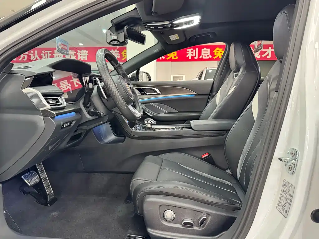 Hongqi Hongqi H6 — миниатюра 5