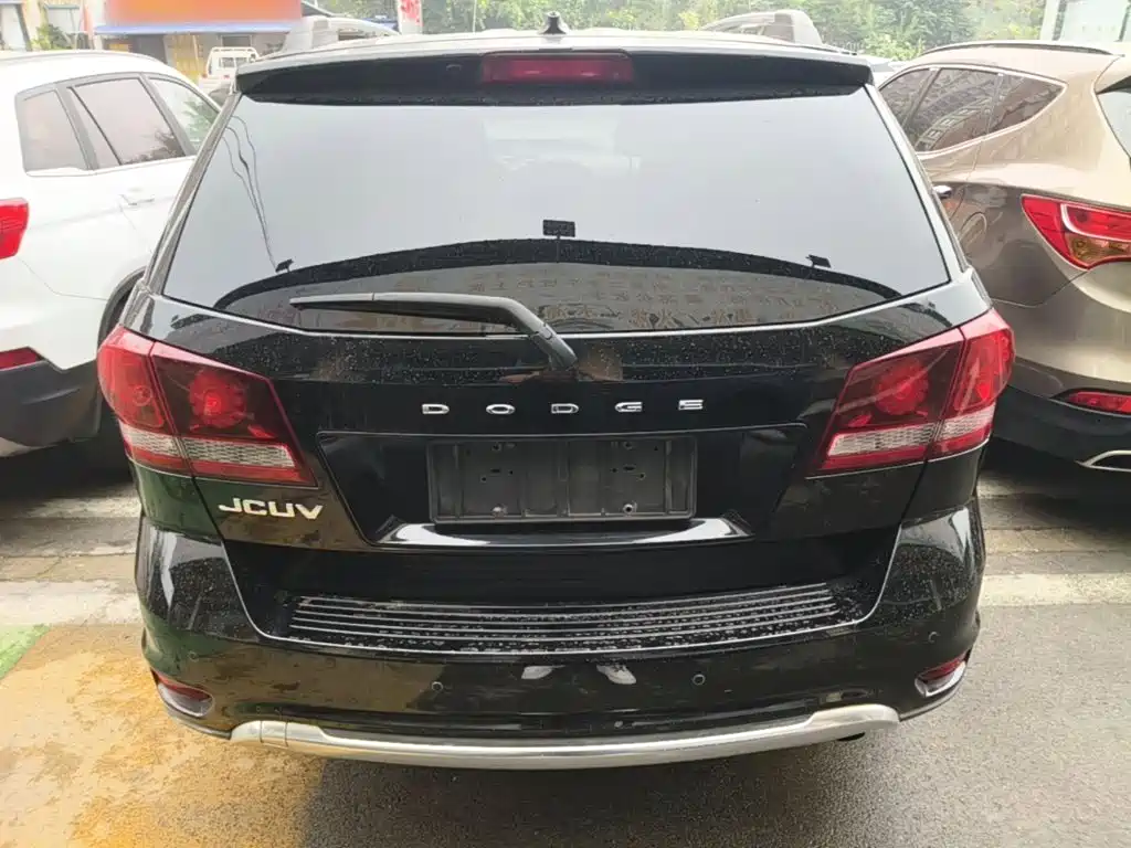Dodge Journey — миниатюра 6