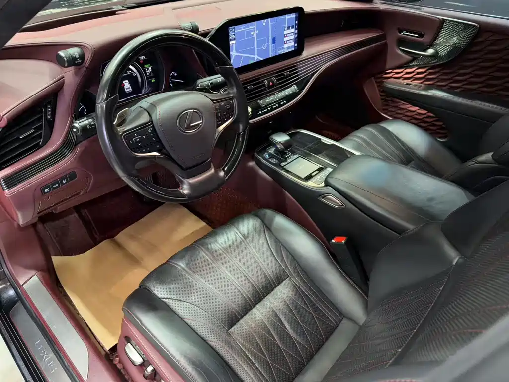 Lexus LS — миниатюра 8