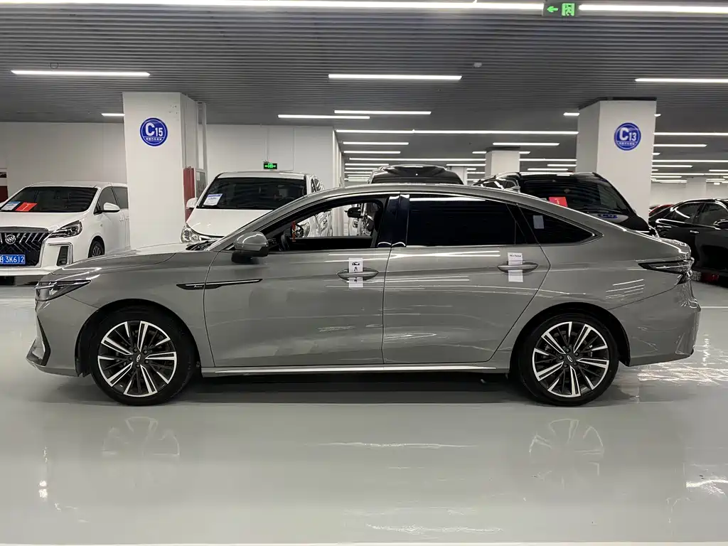 Chery Arrizo 8 — миниатюра 4