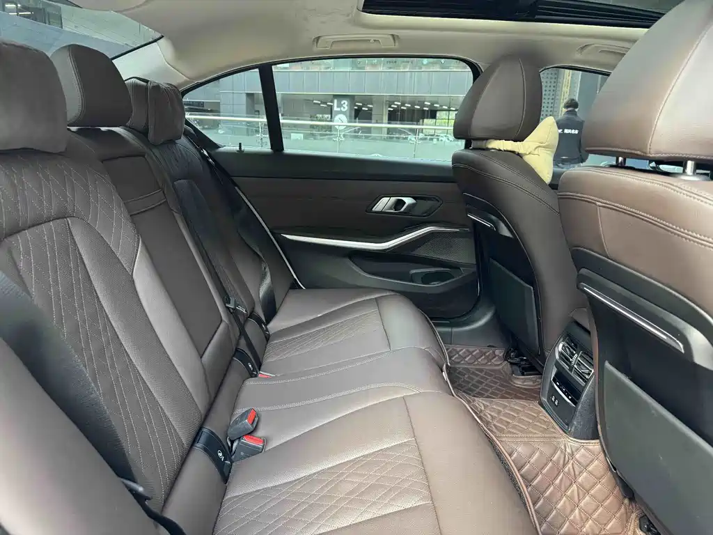 BMW 3 Series — миниатюра 7