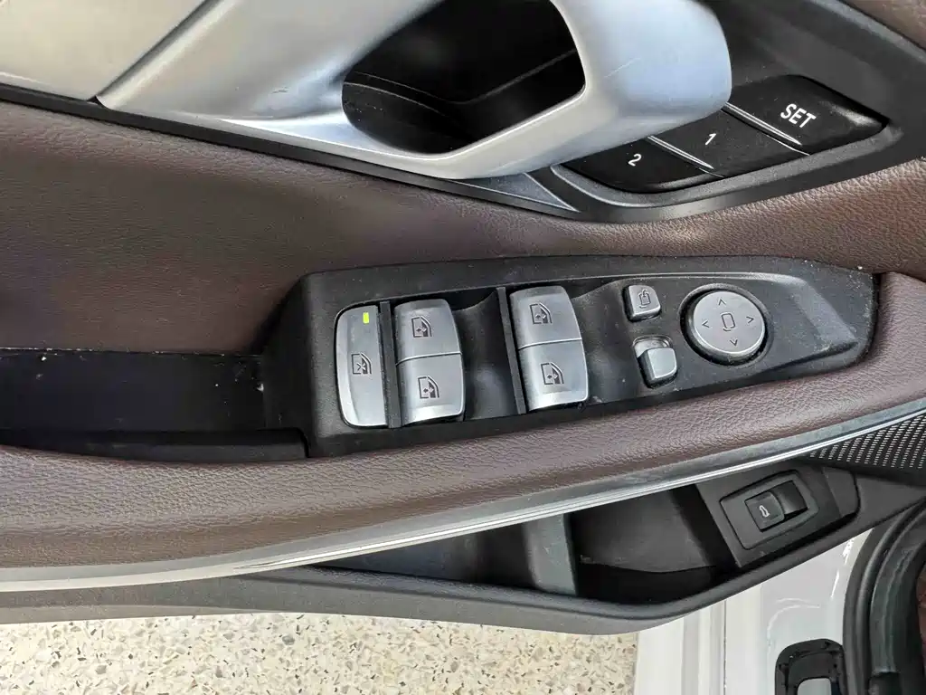 BMW 3 Series — миниатюра 20