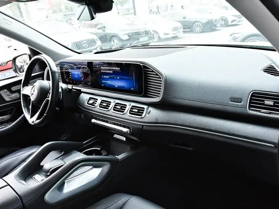 MERCEDES-BENZ GLE