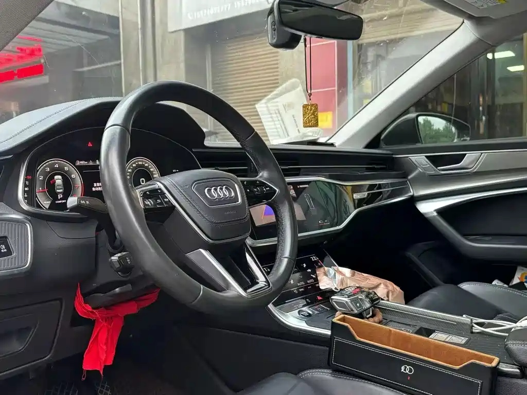 Audi A6L — миниатюра 4