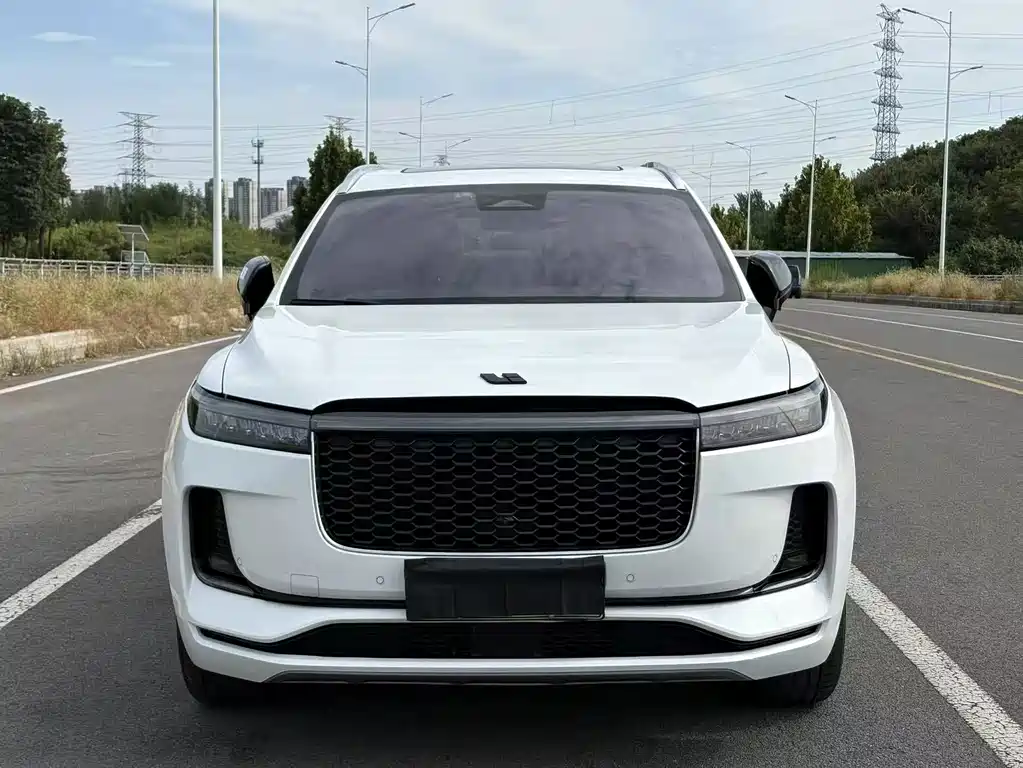 Li Auto Li ONE — миниатюра 2