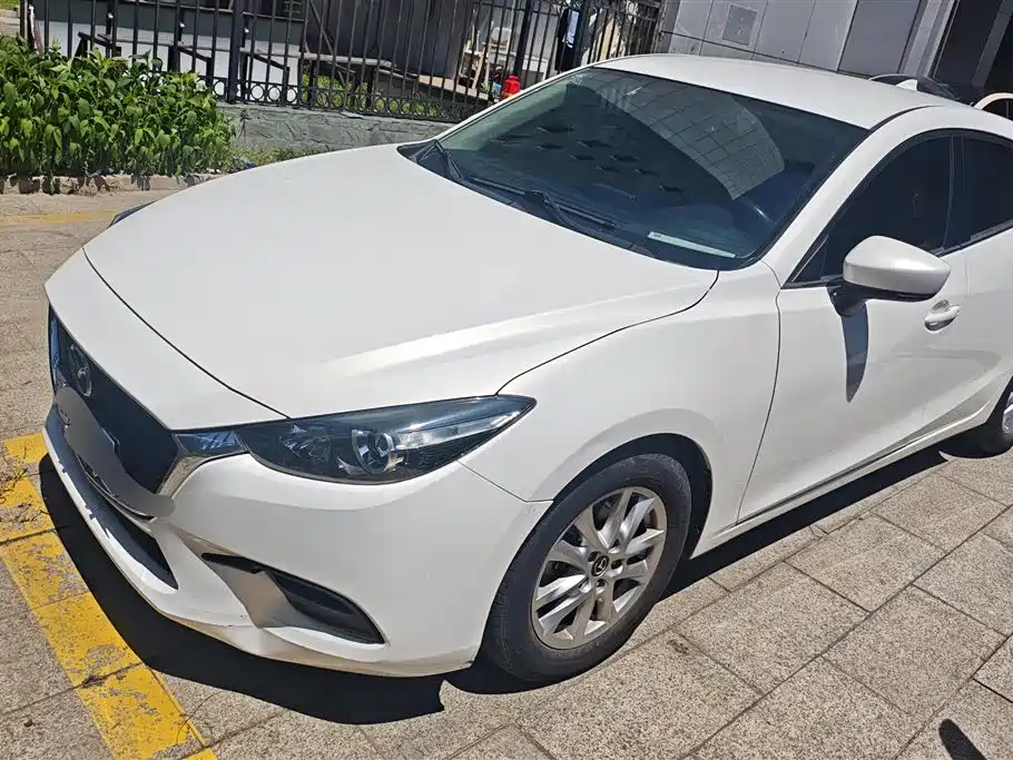 Mazda 3 Axela 2017