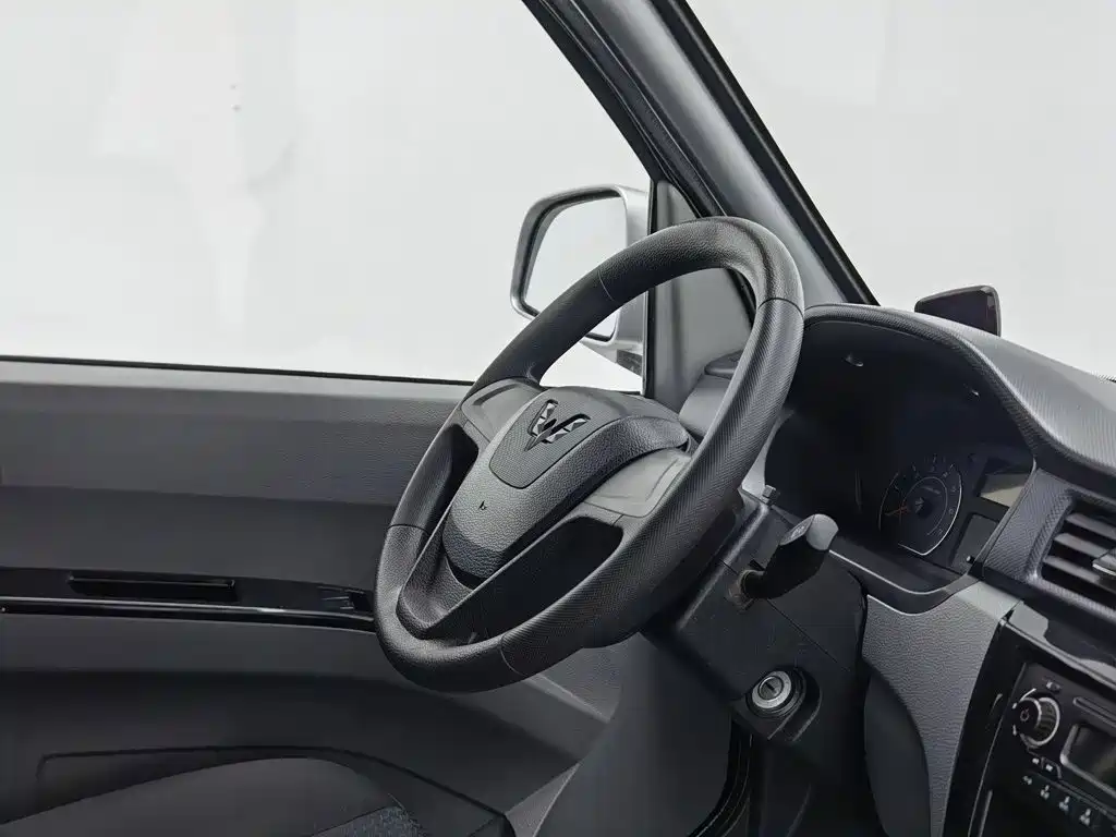 Wuling Zhiguang — миниатюра 22