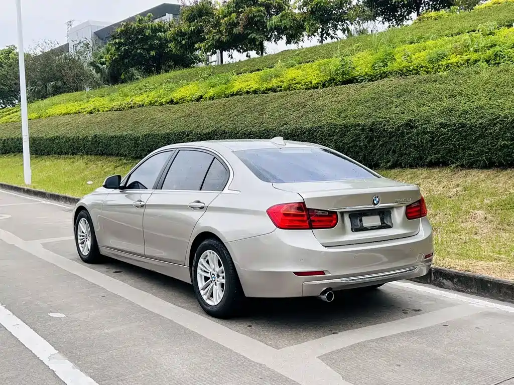 BMW 3 Series — миниатюра 3