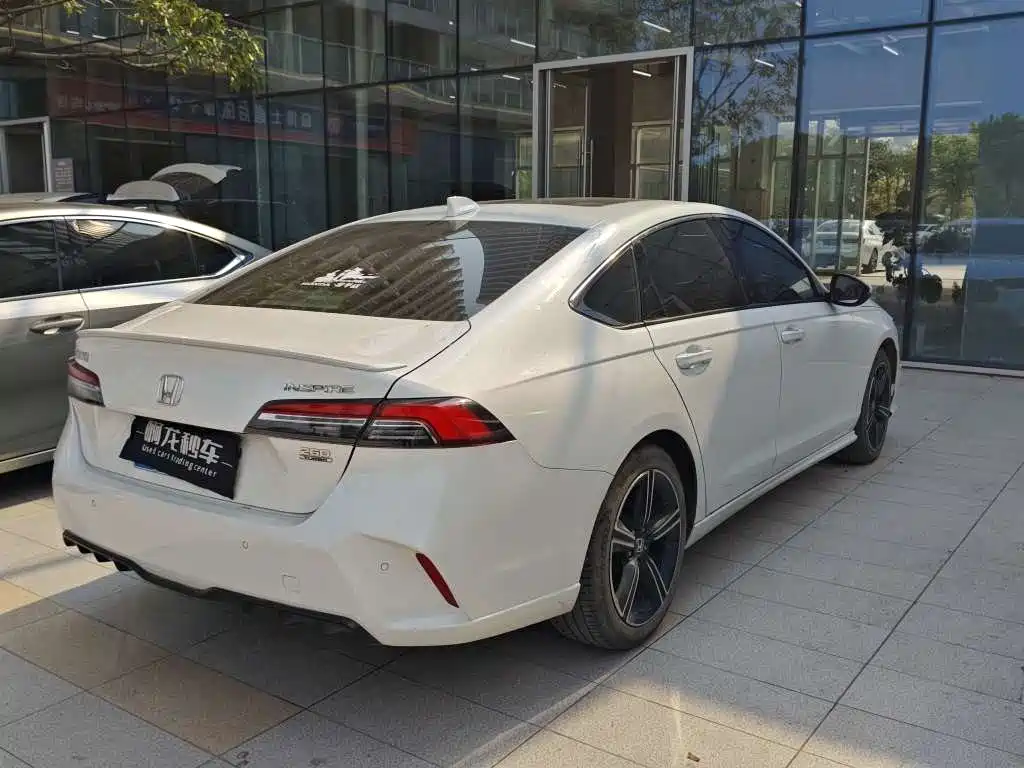 Honda Inspire — миниатюра 8