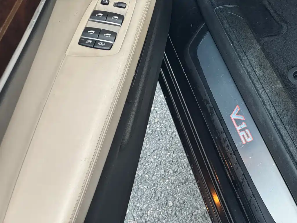 BMW 7 Series 7 2010 760Li
