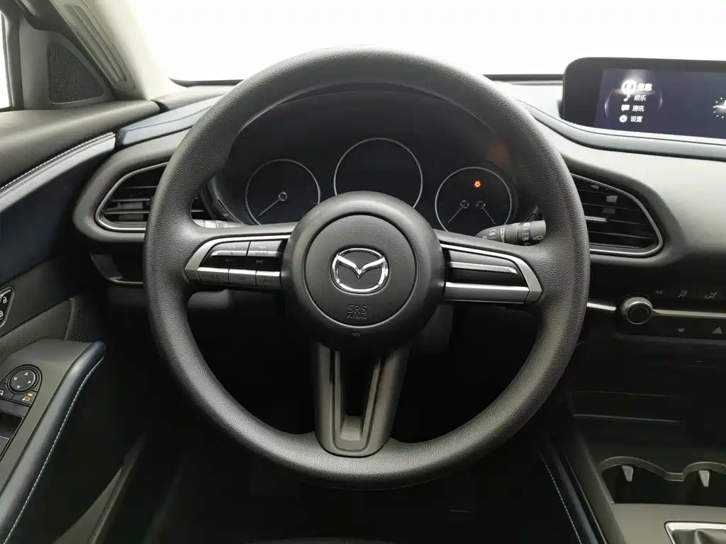 Mazda CX-30 2025 Синий из Китая, фото 6