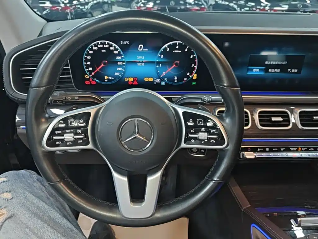 Mercedes-Benz GLE (Import) — миниатюра 11